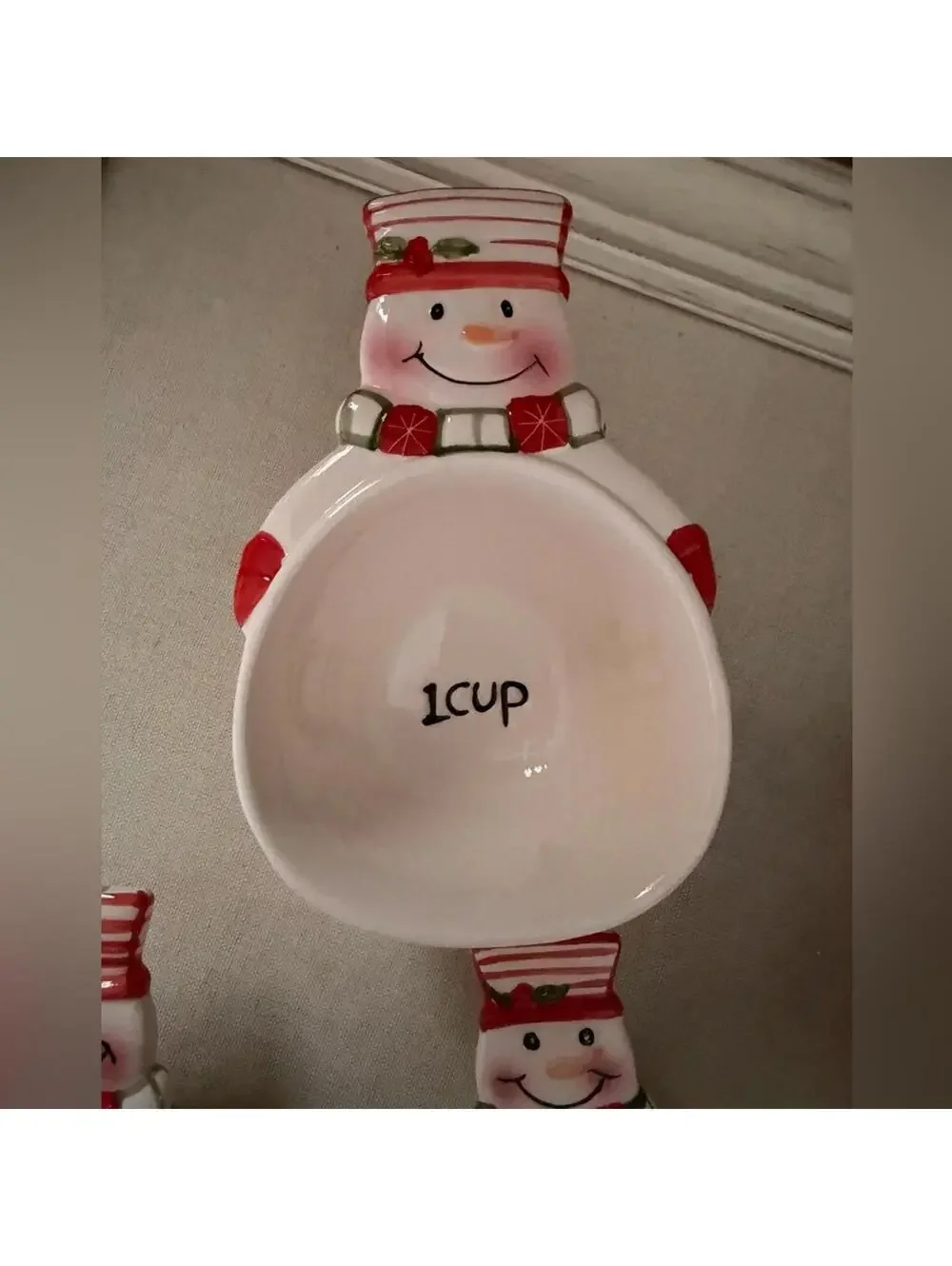 Vintage Christmas Snowman Ceramic painted measuring cups - Set of 4